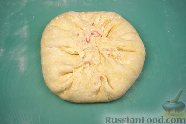 Мясной пирог с капустой, из творожного теста
